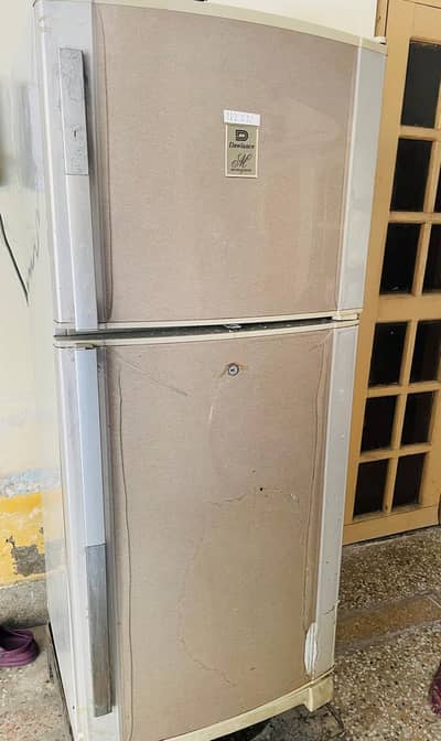 dawlance large fridge