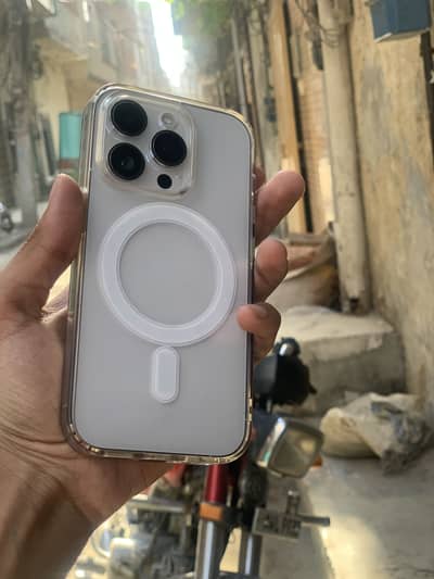 Apple iPhone 14 Pro jv