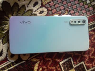 Vivo S1