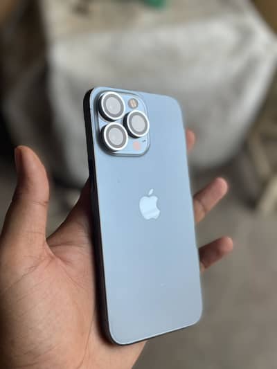 Apple iPhone 13 Pro
