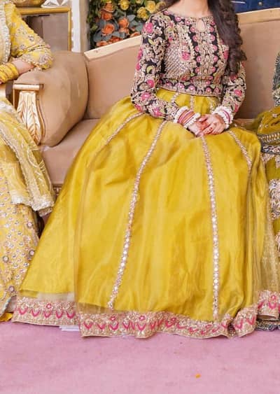 Party mehndi dress
