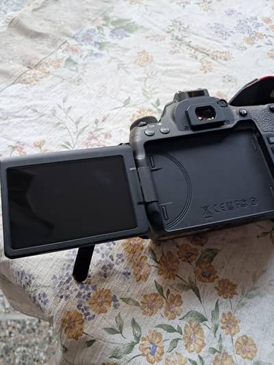 eos canon 77d