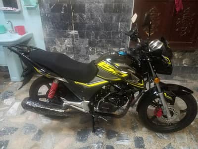 HONDA CB150 F