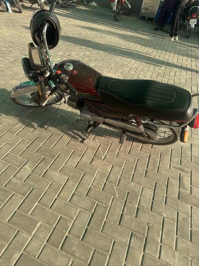 Brand new Honda bike for sale Punjab number