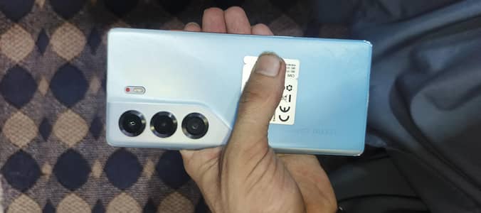 Tecno CAMON 40 Pro