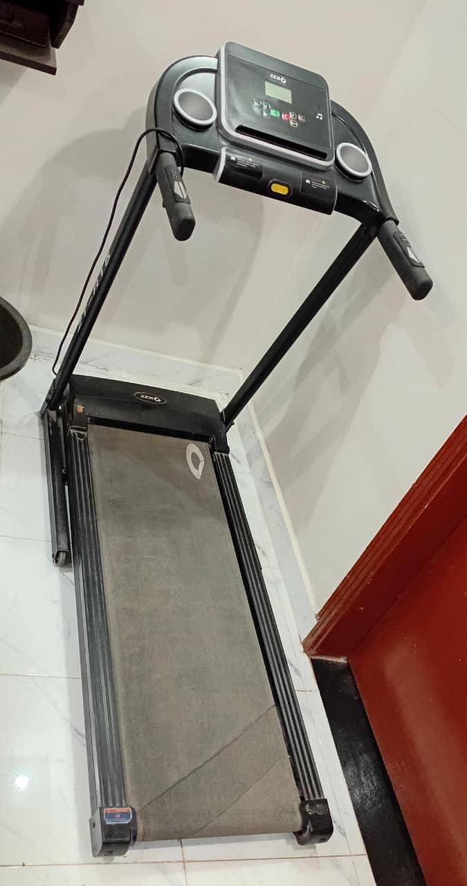 treadmill/ exercise machine / jogging machine  / zero life treadmill 3