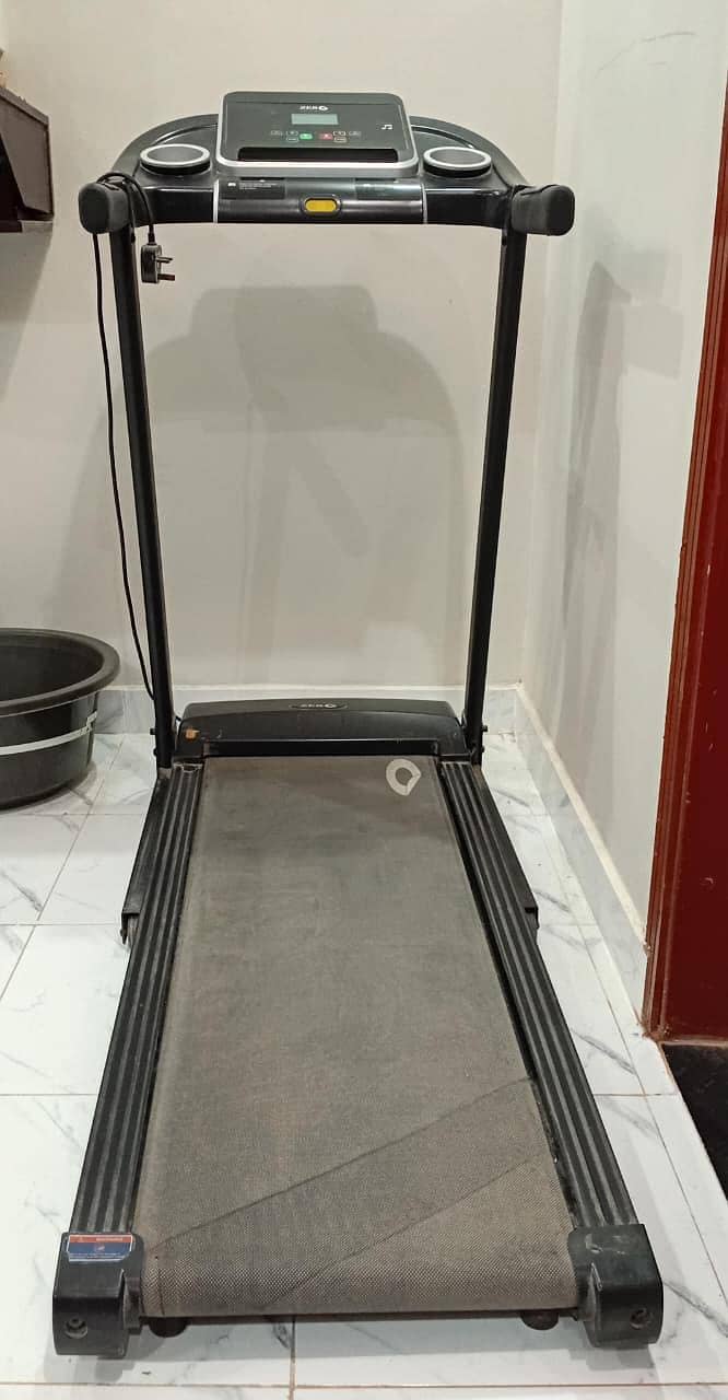 treadmill/ exercise machine / jogging machine  / zero life treadmill 4