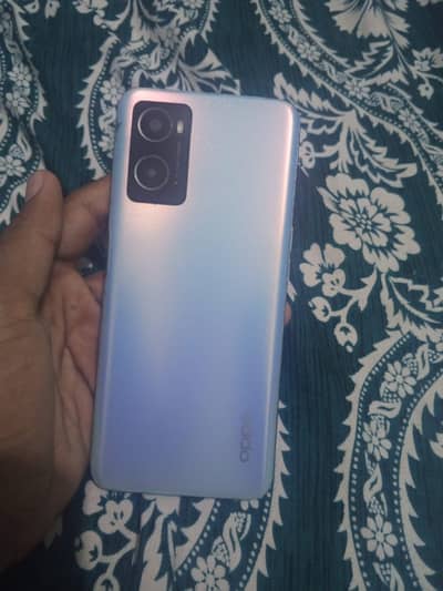 OPPO A76