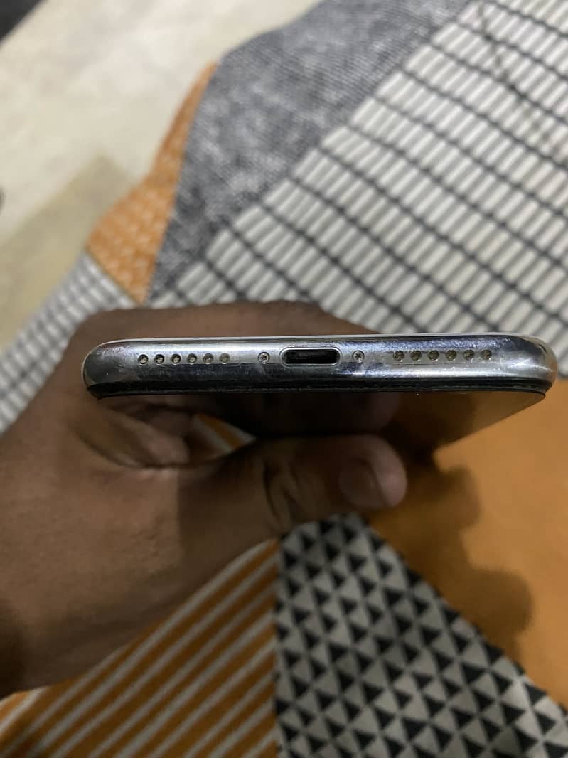 Apple iPhone X 2
