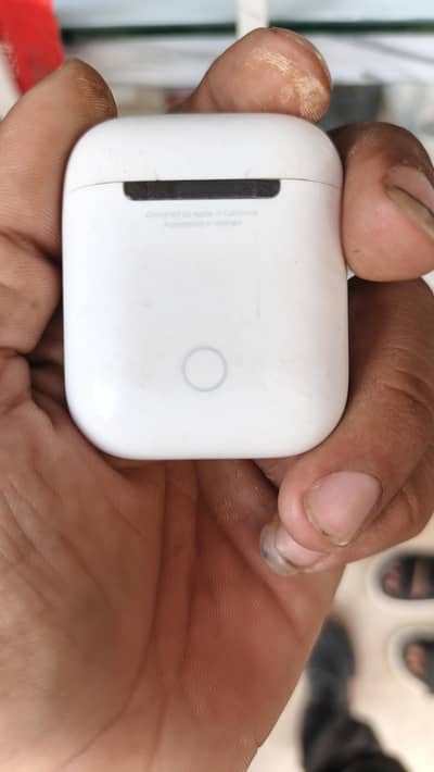 apple earphones
