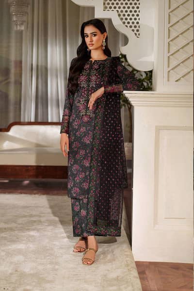 4 Side Lace Ready to Wear Chiffon Dupatta*