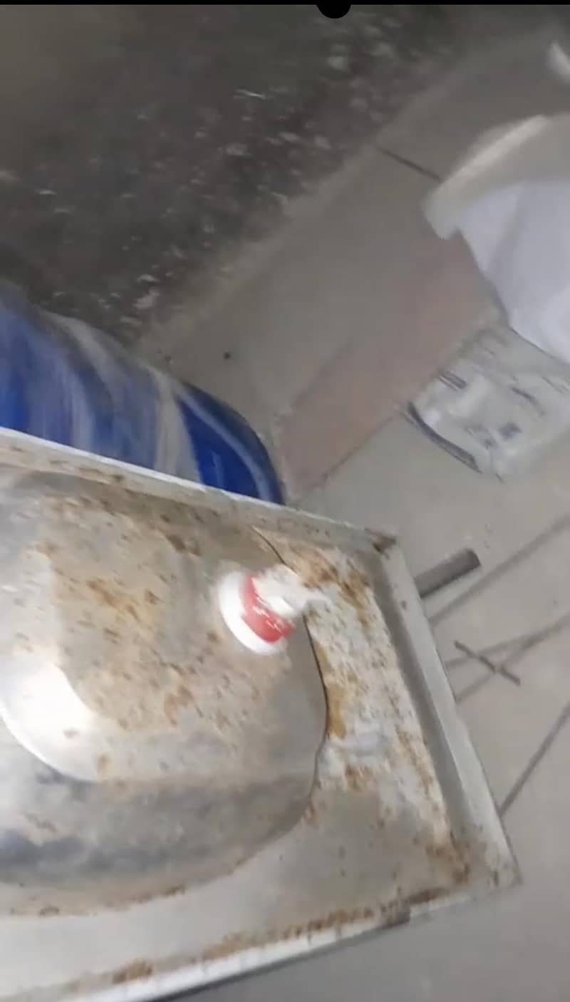 Kitchen Sink 1