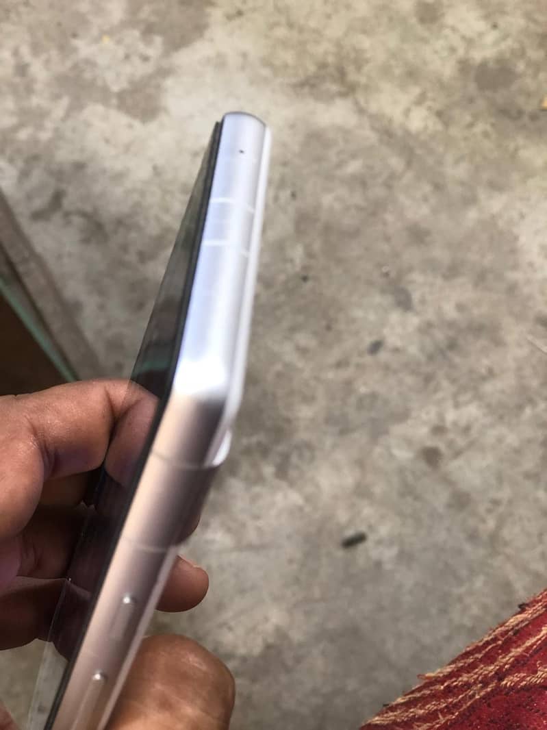 Google Pixel 7a 1