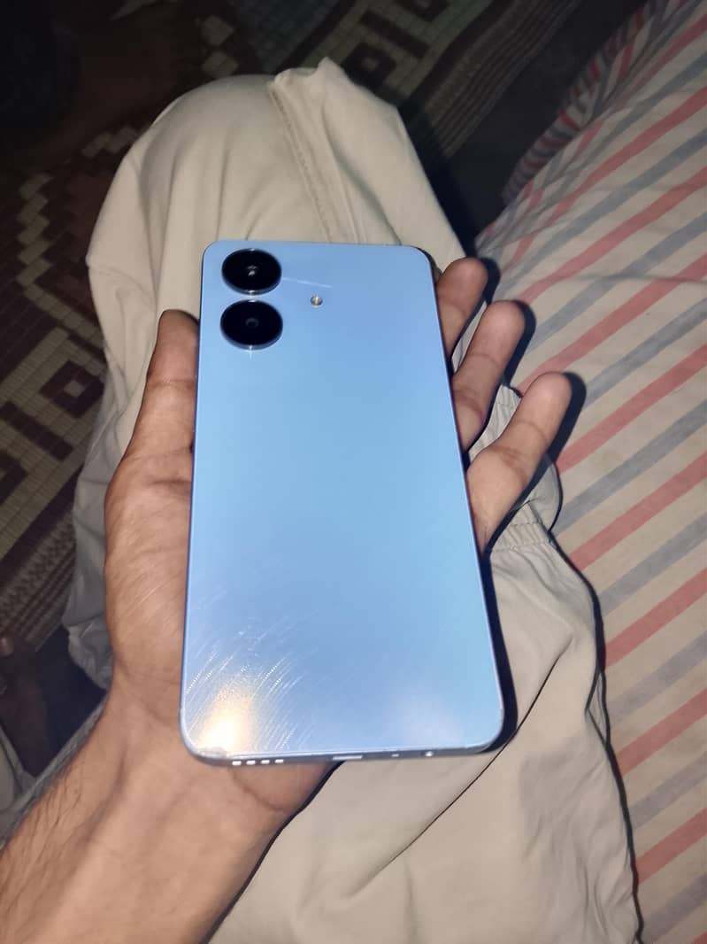 Realme Note 60 2