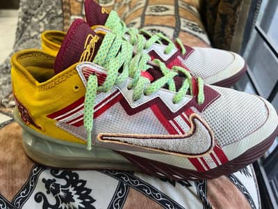 For Sale – Nike LeBron x Mimi Plange