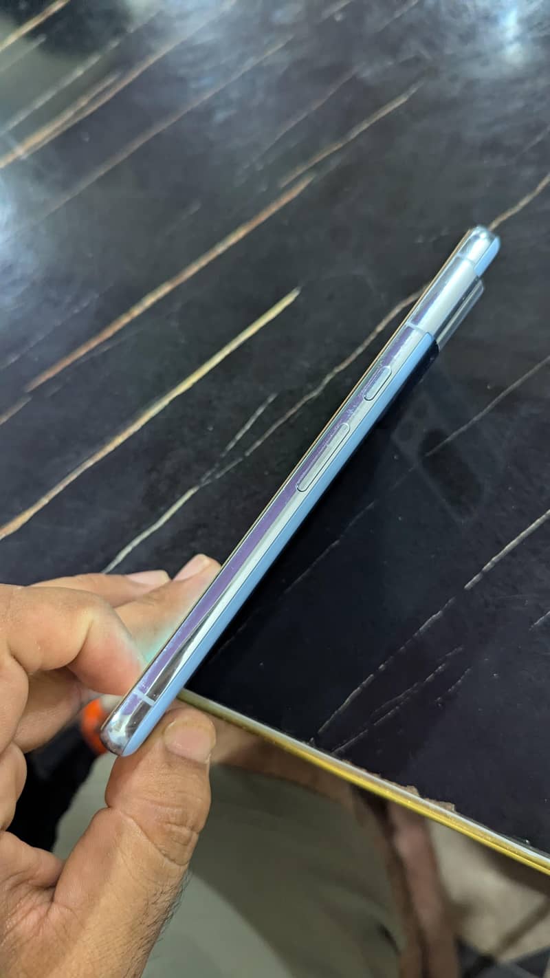 Google Pixel 8 Pro 2