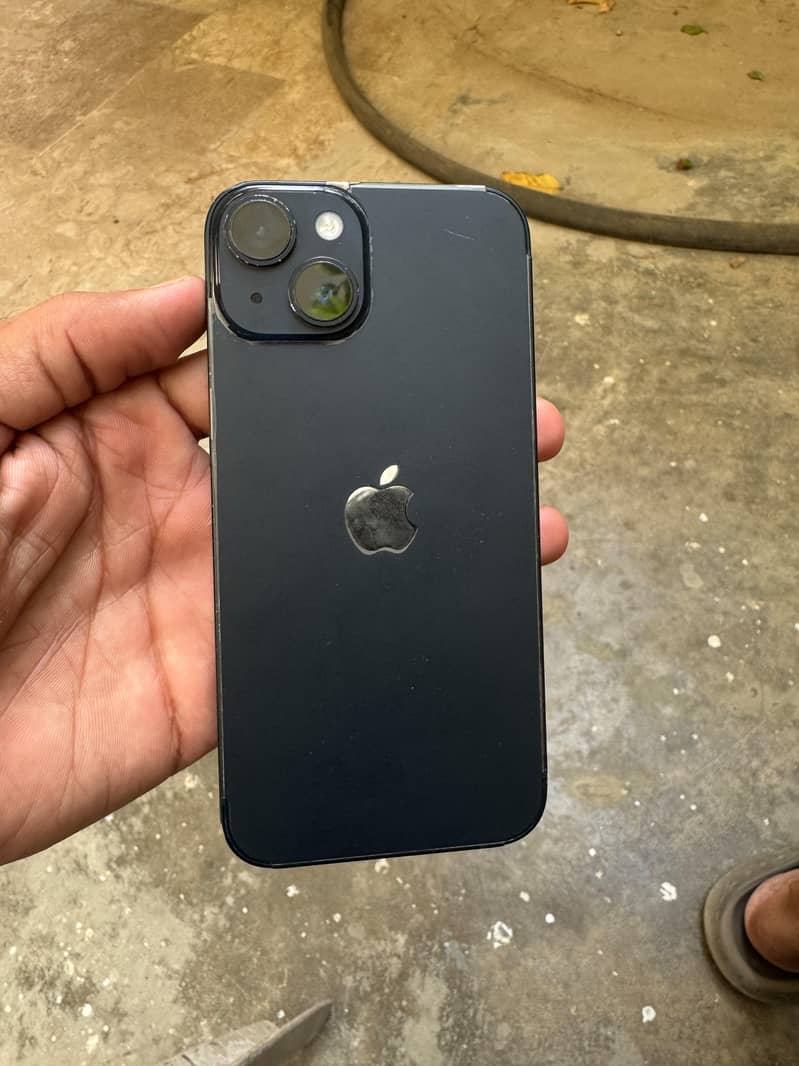 Apple iPhone 14 3