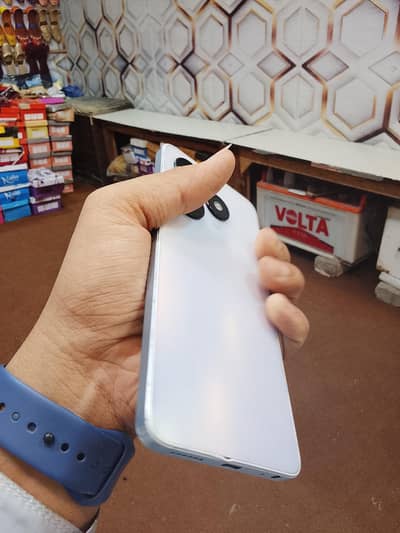 Tecno Spark 20