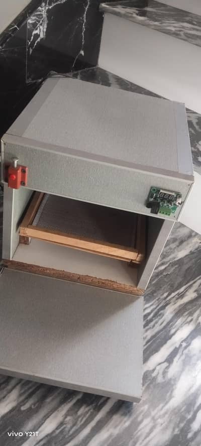 incubator for sale