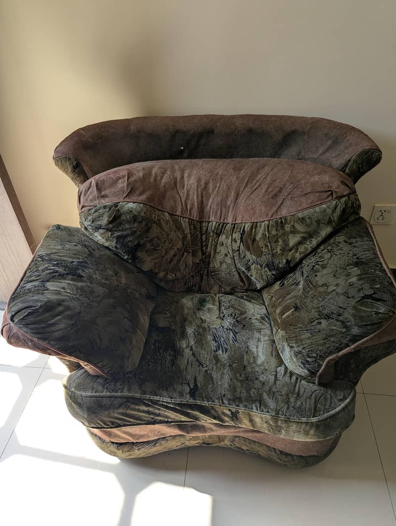 5 Seater Sofa Set 0