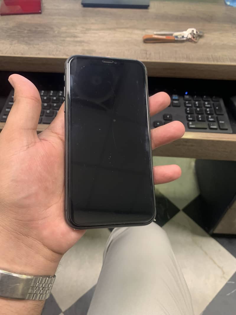 iPhone 11 1