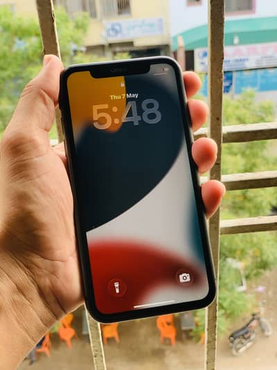 Apple iPhone 11 for sell