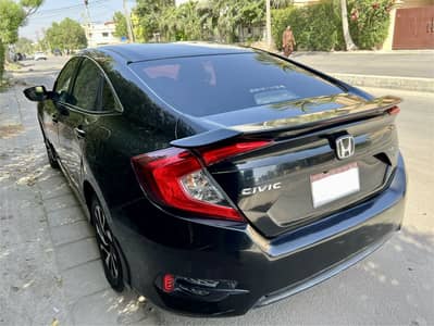 Honda Civic X VTi Oriel Prosmatec 2016 Black (TOP OF THE LINE) Sunroof