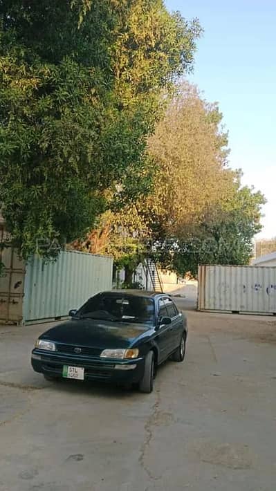 Toyota Corolla XE 2001