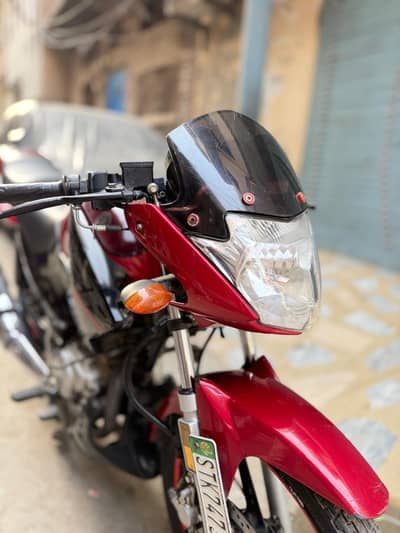 Yamaha 125 ESD