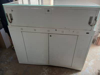 Mobile shop counter