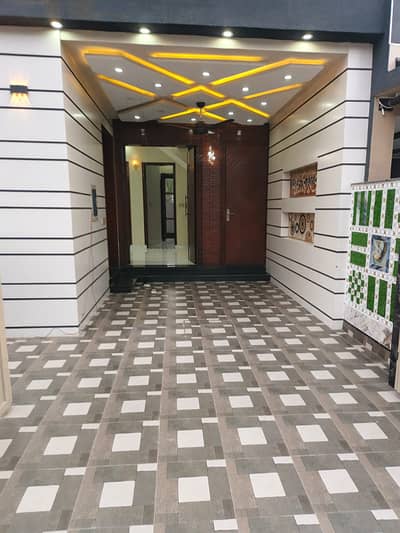 5 MARLA BRAND NEW BEAUTIFUL HOUSE IN BAHRIA ORCHARD PH 2