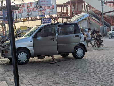 Daihatsu Cuore 2000