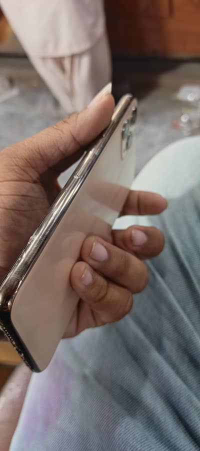 Apple iPhone 11 Pro Max