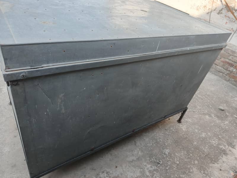 trunk petti 3