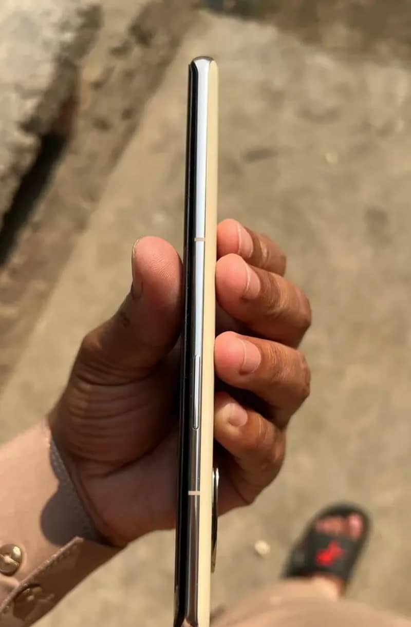 One Plus 11 6