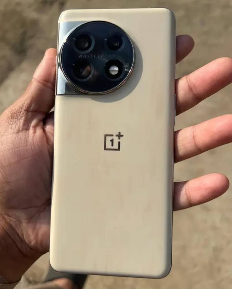One Plus 11 10