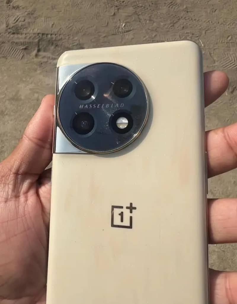 One Plus 11 11