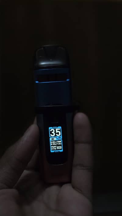 UWELL Crown X (18) plus age grouo
