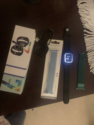 Watch 7 with two extra strip I purchase separately