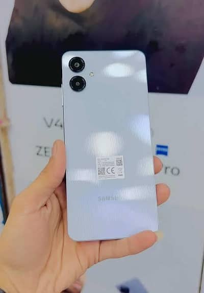 Samsung Mobile A06