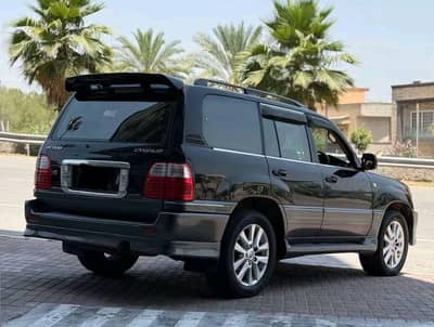 Toyota Land Cruiser 2004