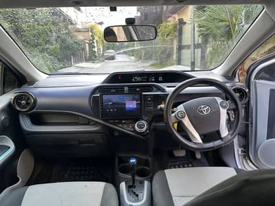 Toyota Aqua 2015