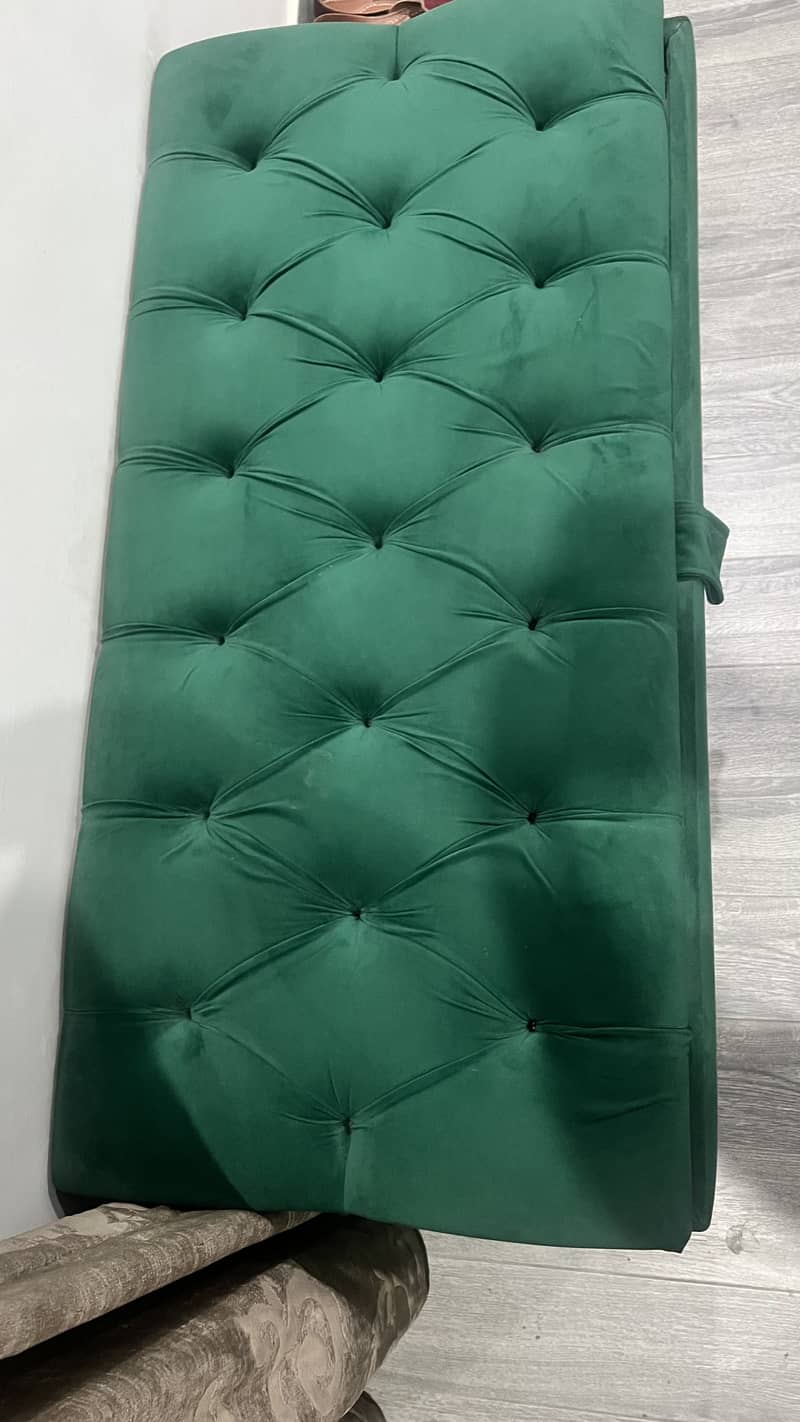Storage Ottoman / couch 7