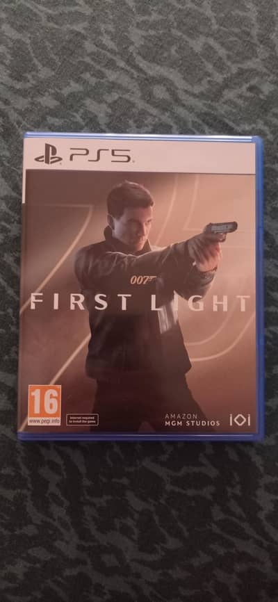 007 first light for sale (ps5)