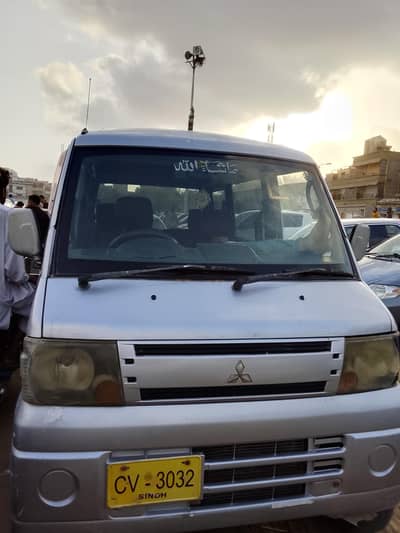 Mitsubishi Minicab Bravo 2010