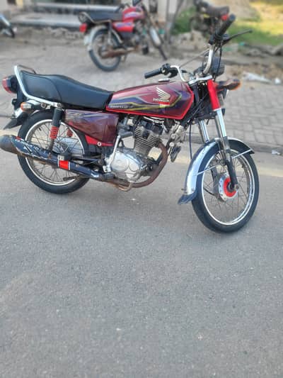 honda 125  contect 03073533464