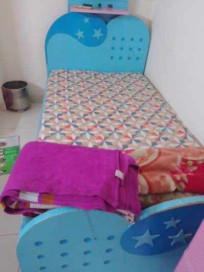 kids single bed with mattress