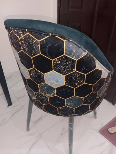 New Sofa Chair and table for sale