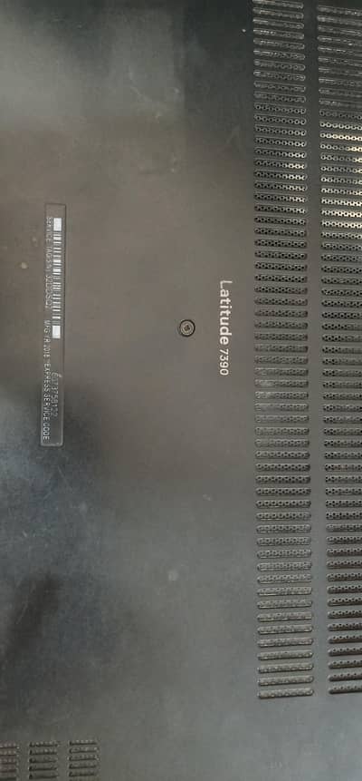 Latitude 7390.8GB. 128GB
