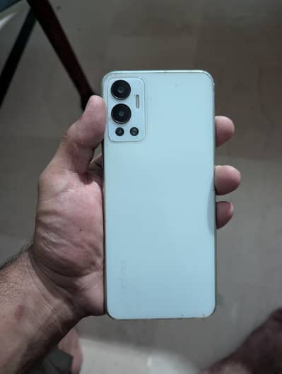 Infinix Hot 12 (4+3GB / 128GB) – Scratchless Condition
